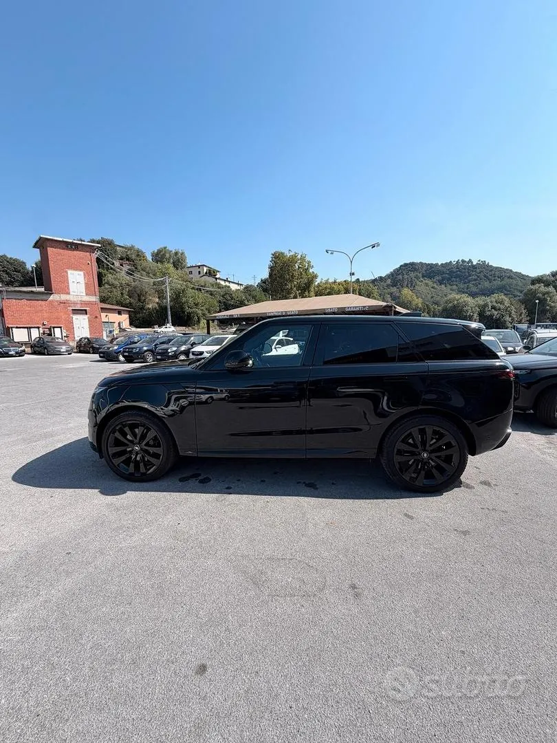 Land Rover Range Rover Sport 2025 photo 5