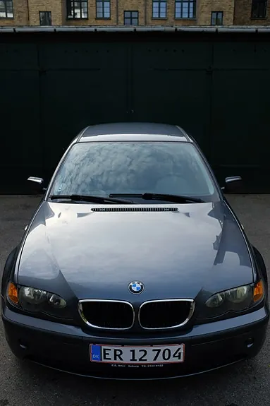 BMW 318I