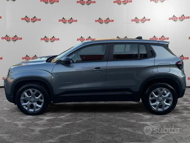 Jeep Avenger 2024 photo 2
