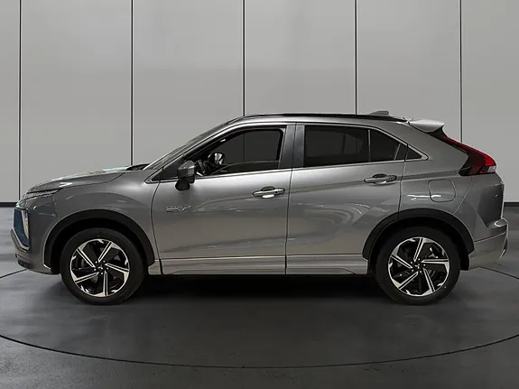 Mitsubishi Eclipse Cross 2021 photo 2
