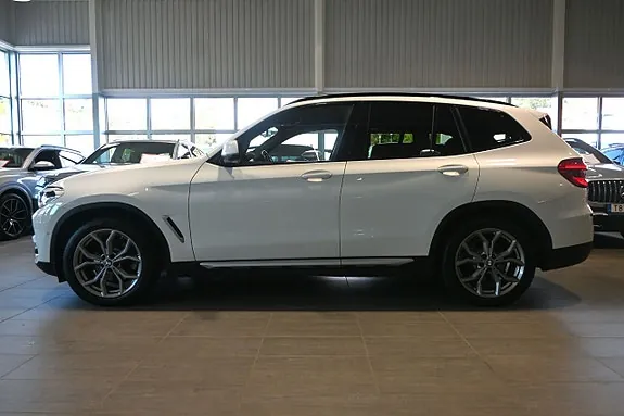 BMW X3 2019 photo 2
