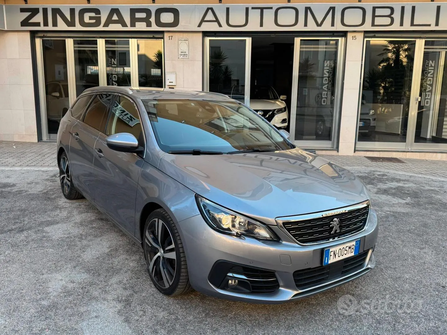 Peugeot 308 2018 photo 2