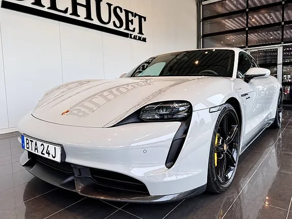 Porsche Taycan Turbo S 2021 photo 3