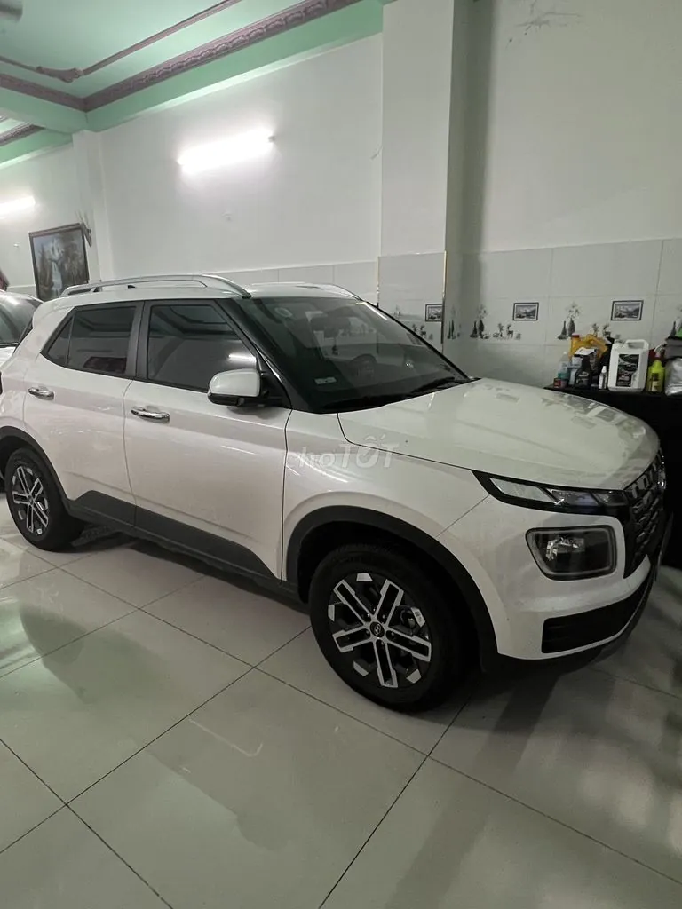 Hyundai Venue 2024 photo 2