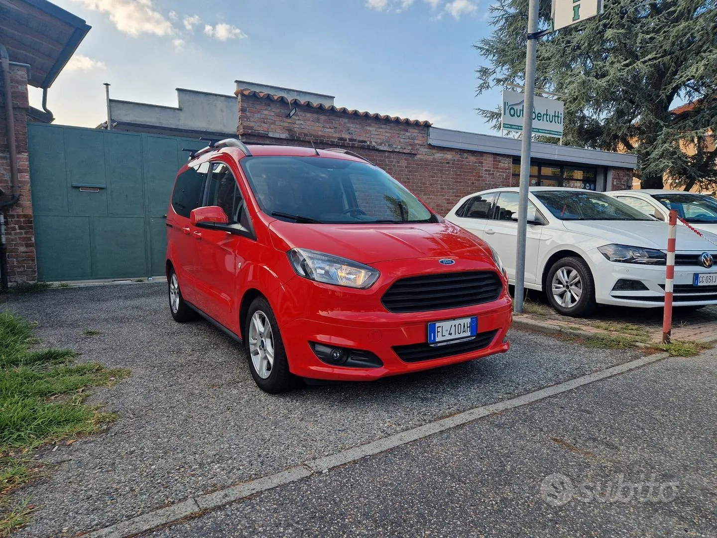 Ford Tourneo Courier 2017 photo 3