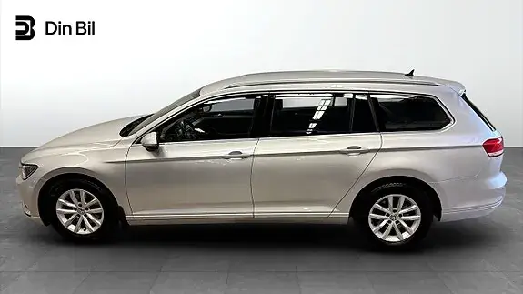 Volkswagen Passat 2016 photo 2