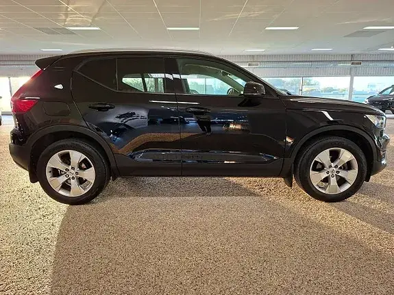 Volvo Xc40 2021 photo 3