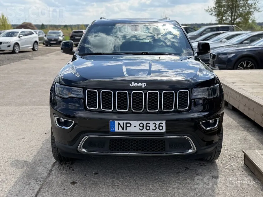 Jeep Grand Cherokee 2018 photo 2