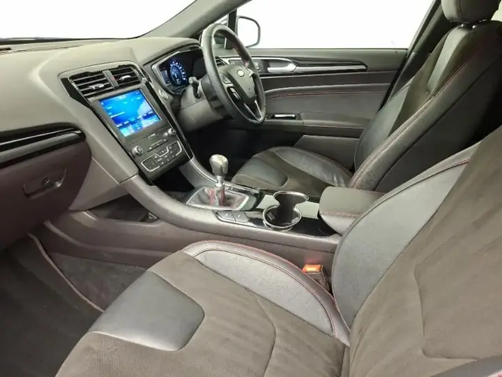 Ford Mondeo 2021 photo 5