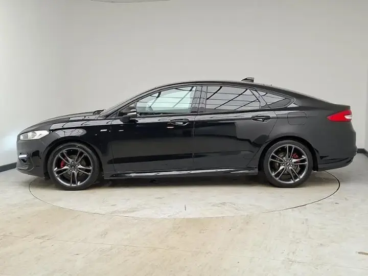 Ford Mondeo 2021 photo 4