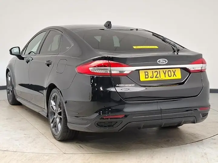 Ford Mondeo 2021 photo 2
