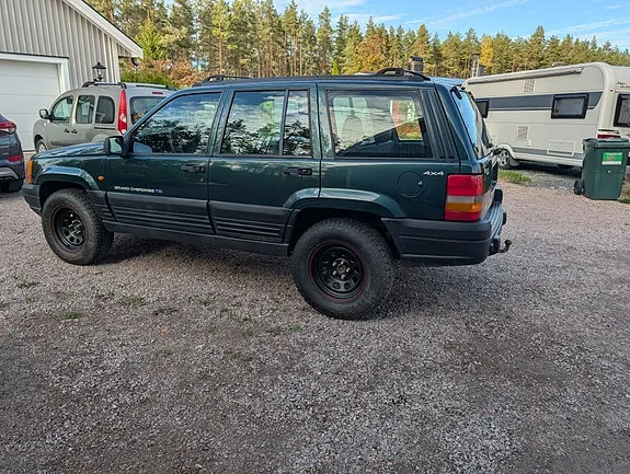 Jeep Grand Cherokee 1998 photo 2