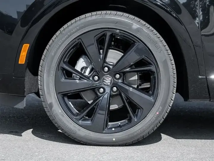 Buick Envision 2026 photo 5