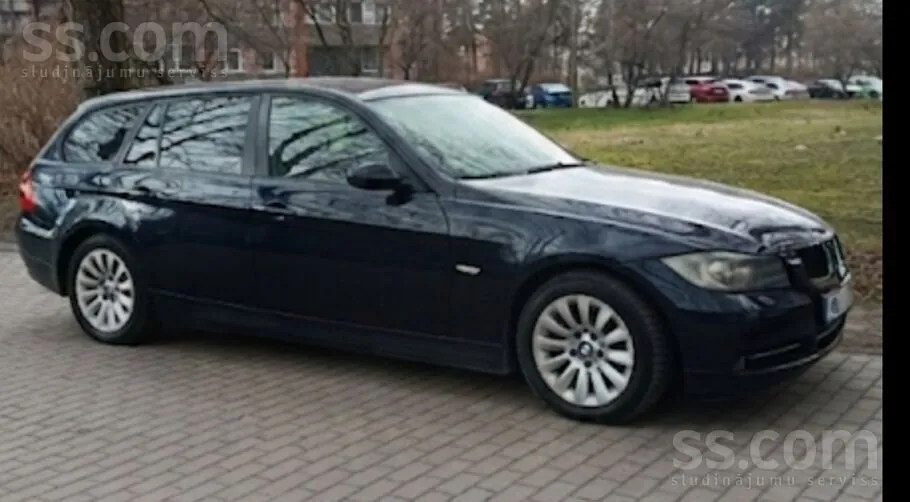 BMW 320 2007 photo 2
