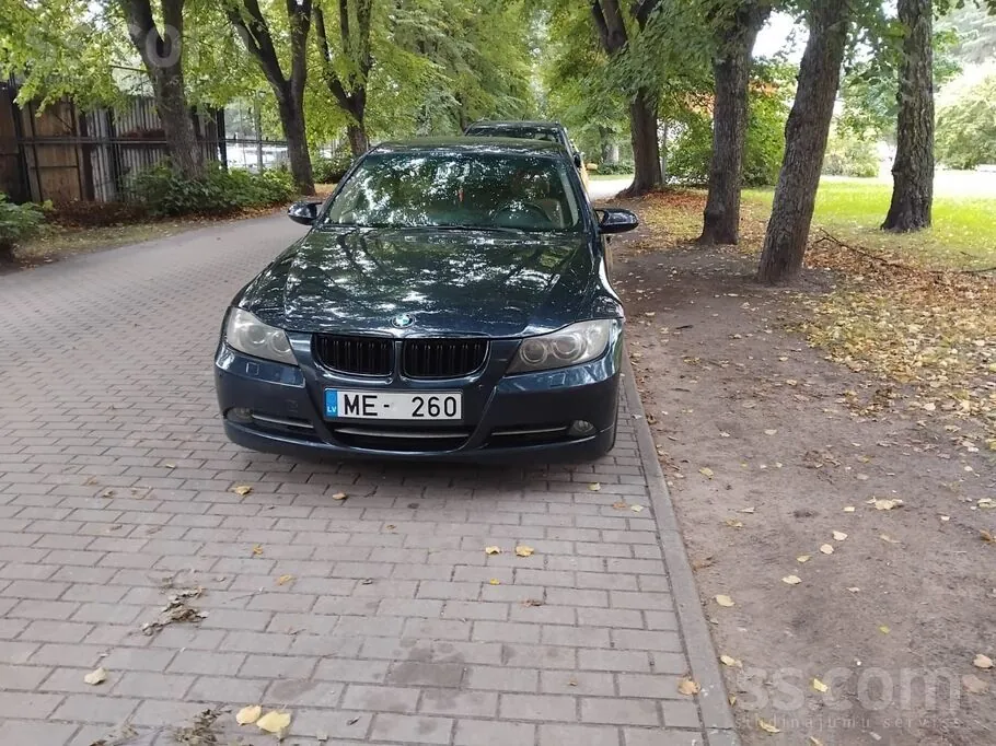 BMW 320