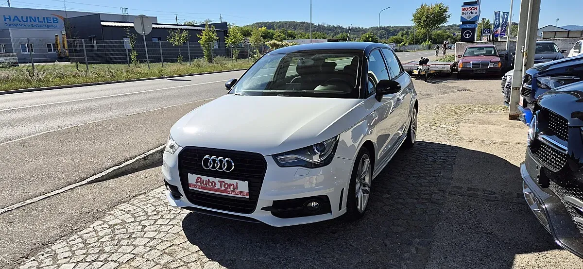 Audi A1 2013 photo 2