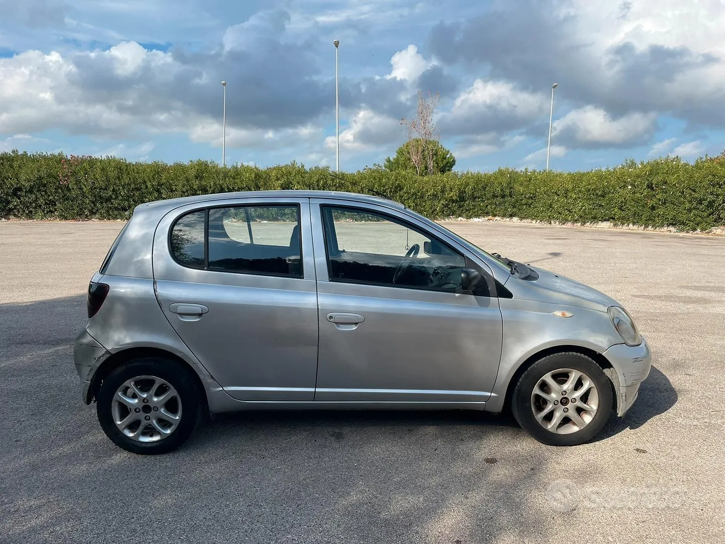 Toyota Yaris 2002 photo 3