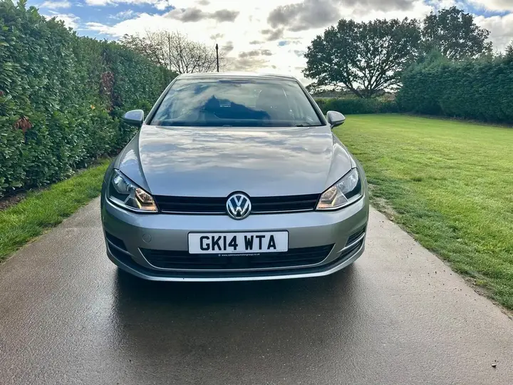 Volkswagen Golf 2014 photo 2