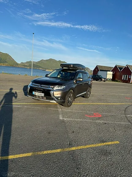Mitsubishi Outlander 2016 photo 2