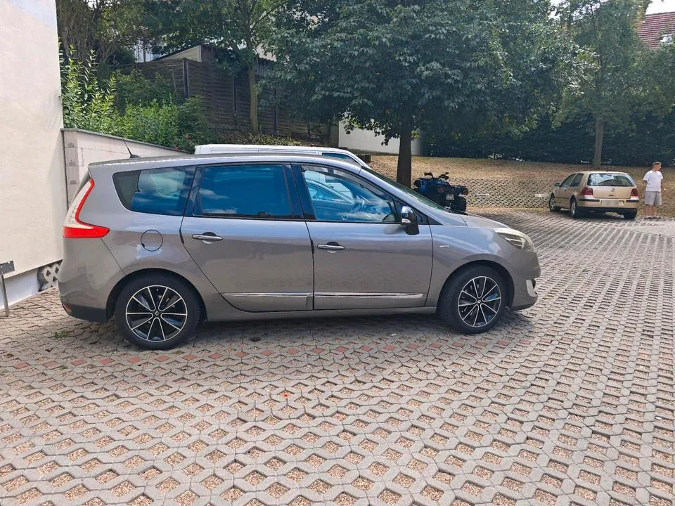 Renault Megane Scenic