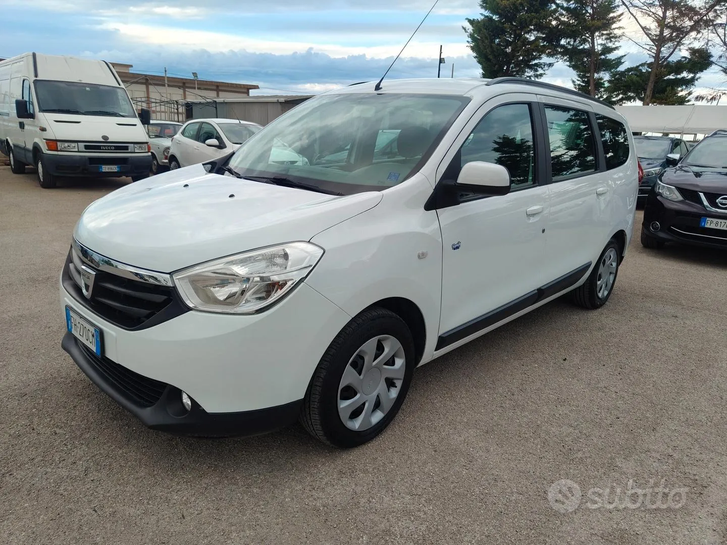 Dacia Lodgy 2017 photo 3