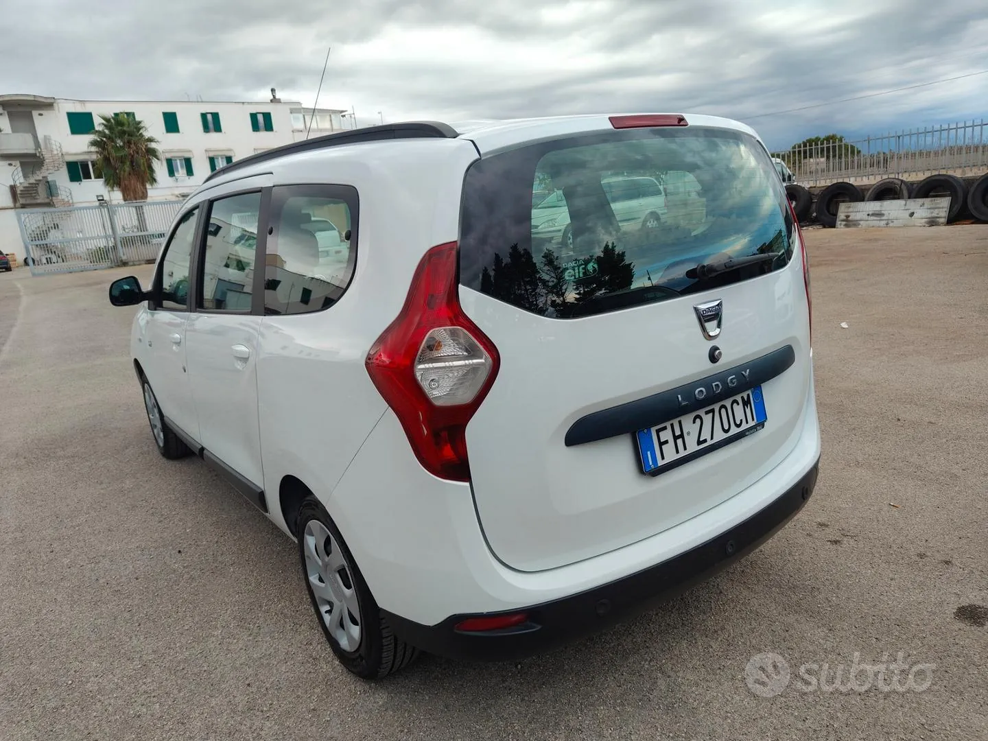 Dacia Lodgy 2017 photo 5