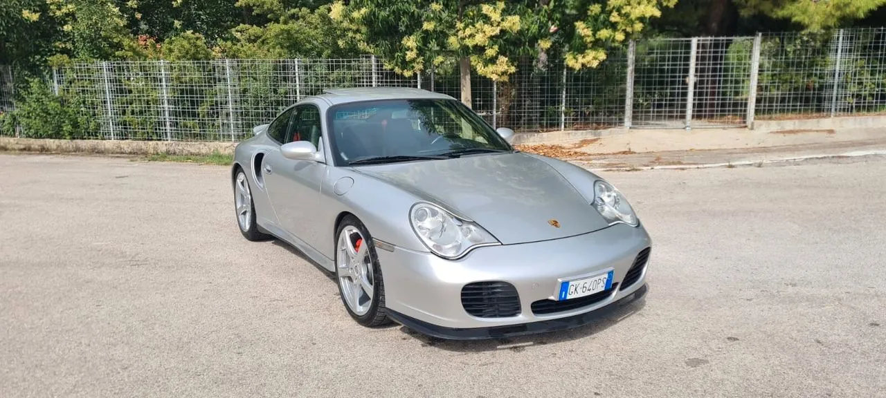 Porsche 996 2001 photo 2