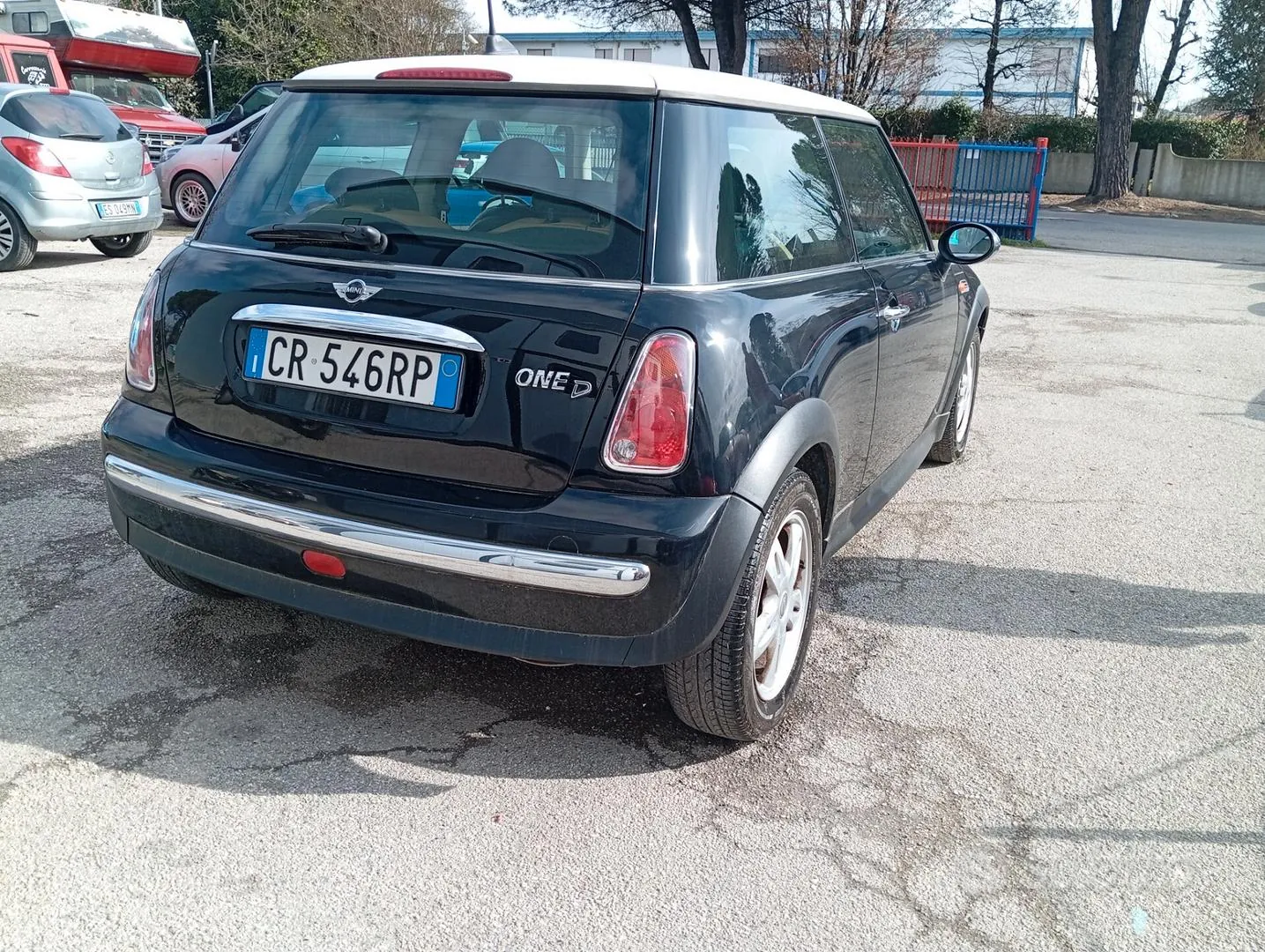 Mini One 2026 photo 4