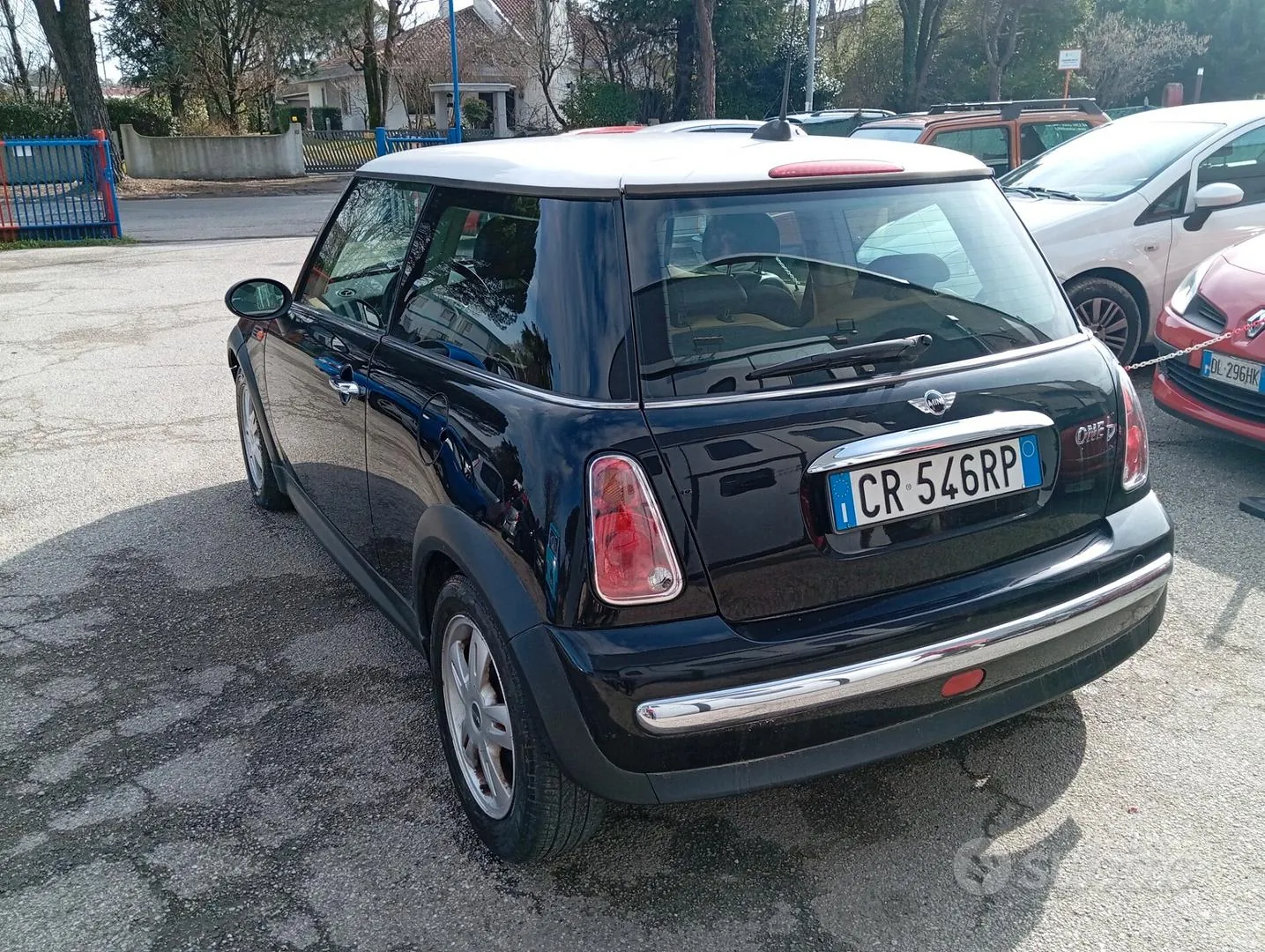 Mini One 2026 photo 5