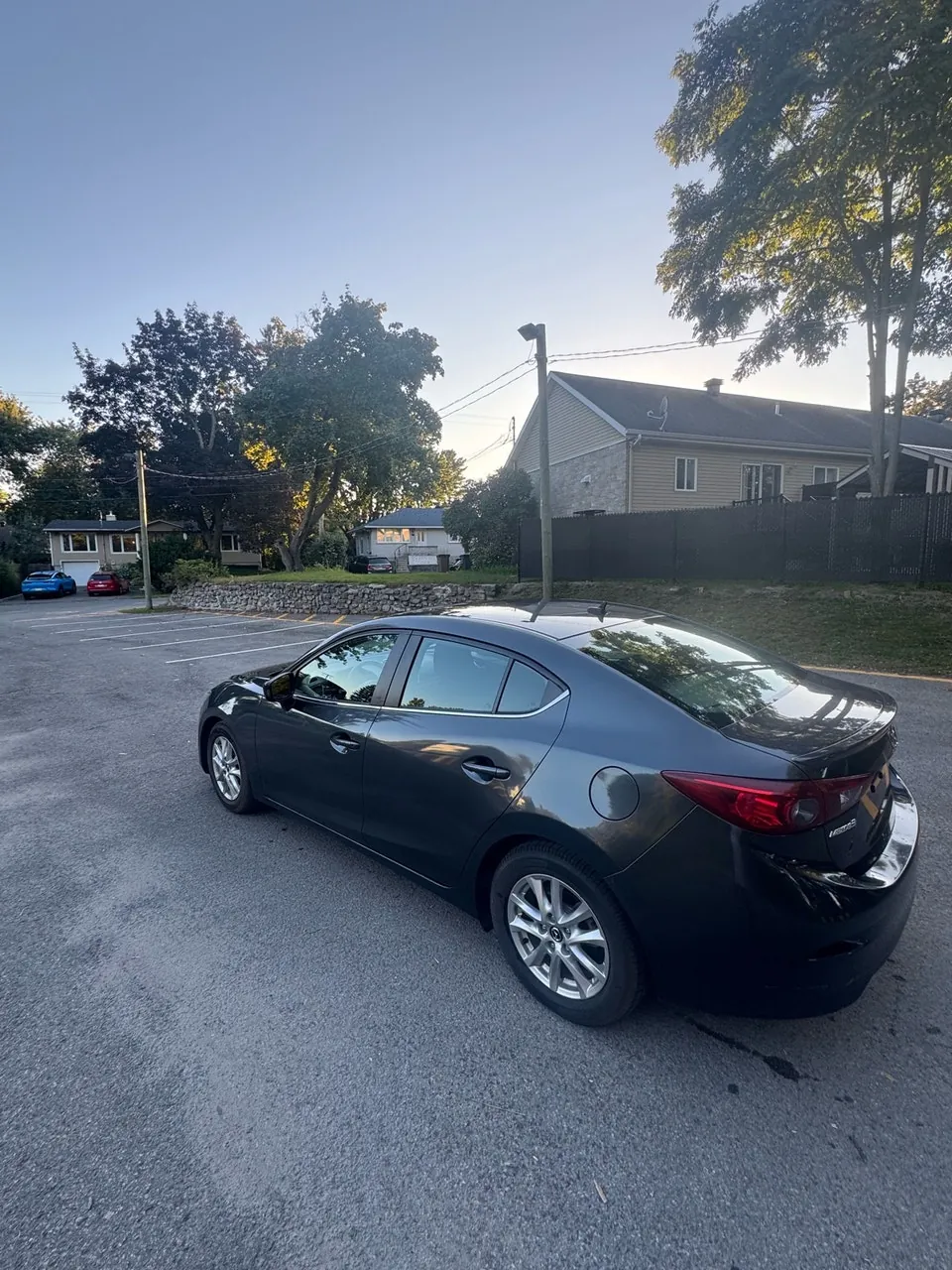 Mazda 3 2015 photo 3
