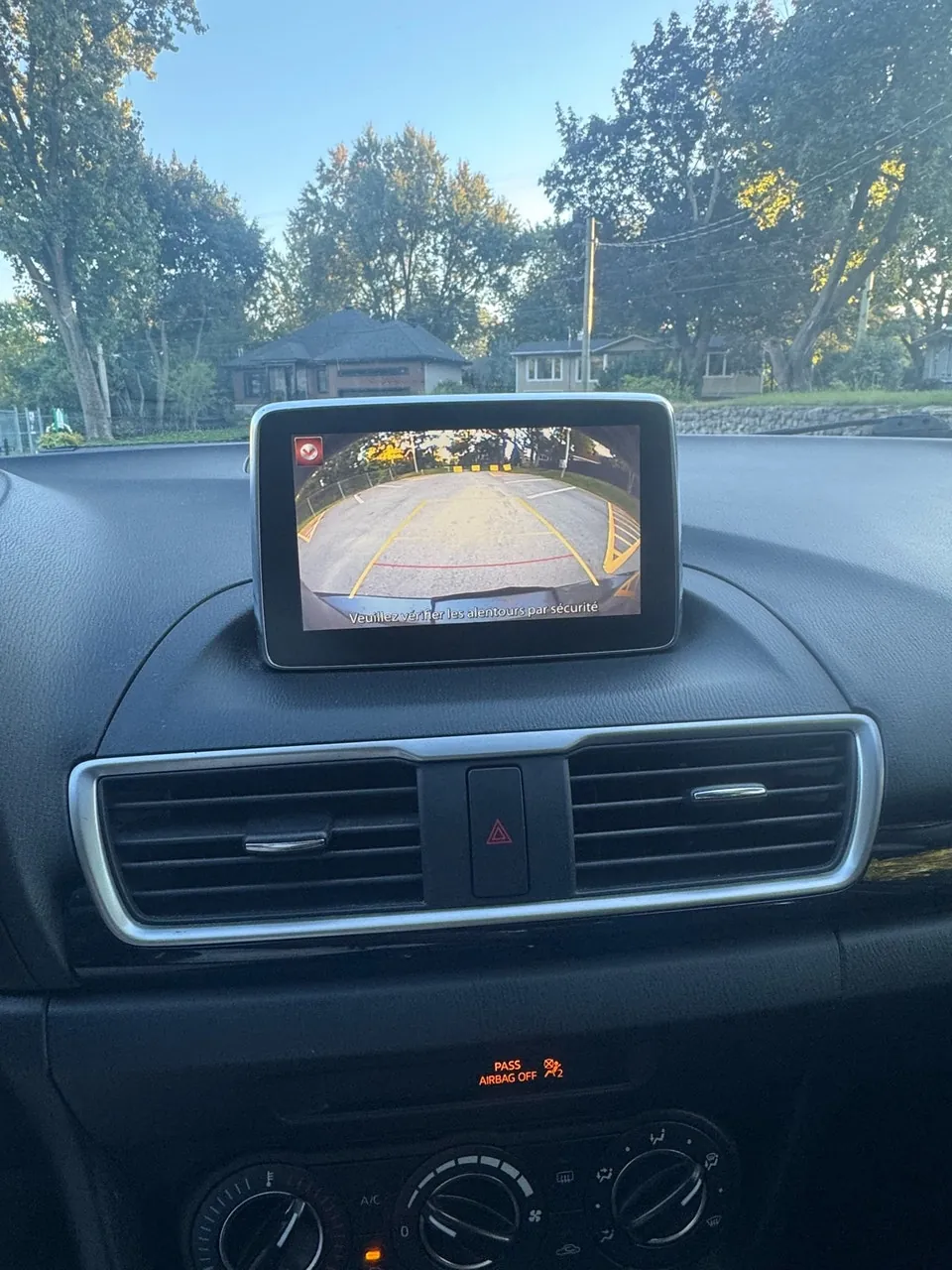 Mazda 3 2015 photo 5