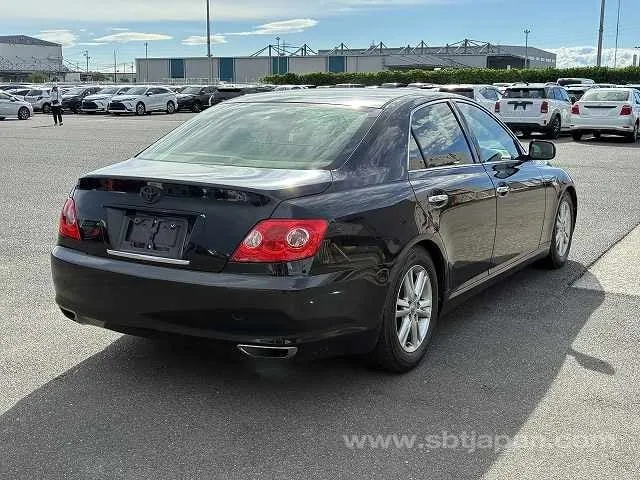 Toyota Mark X 2005 photo 4