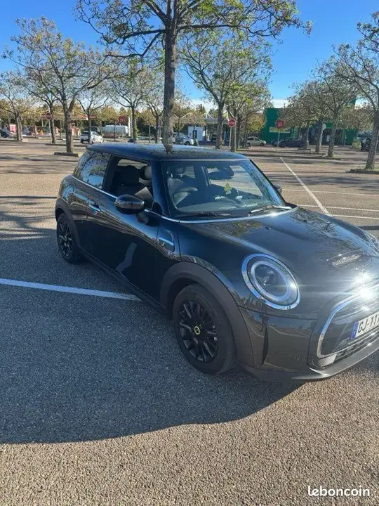 Mini Cooper 2022 photo 2