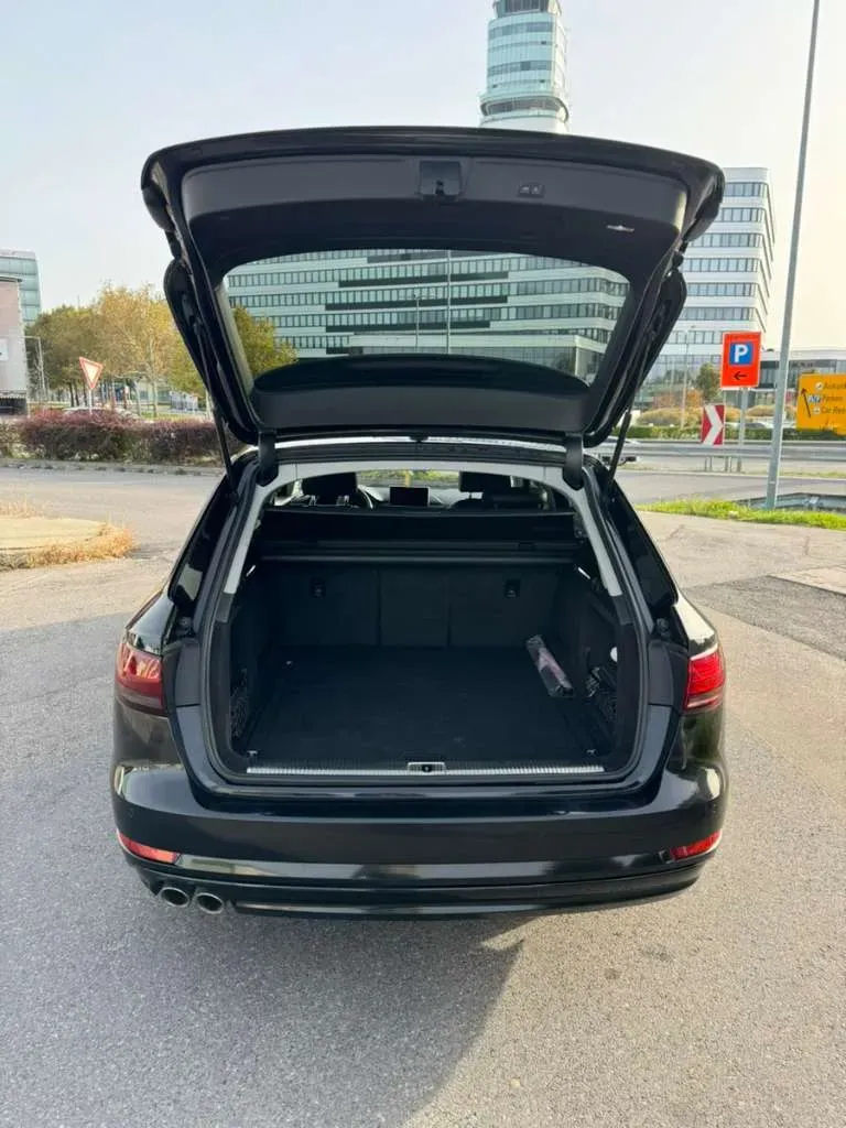 Audi A4 2017 photo 2