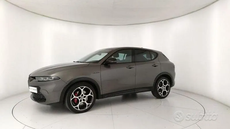 Alfa Romeo Tonale 2024 photo 2