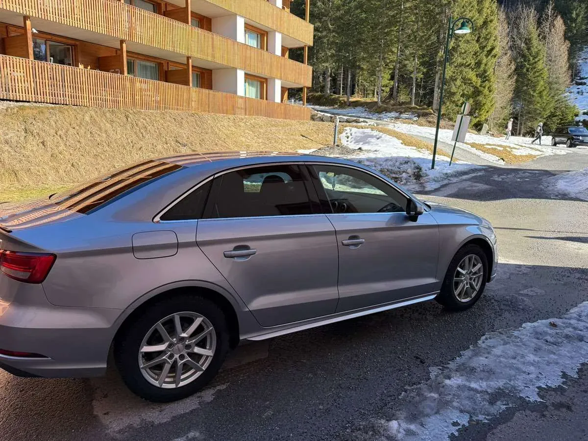 Audi A3 2018 photo 2