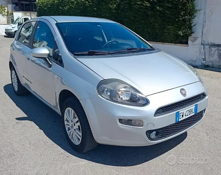 Fiat Punto 2014 photo 2