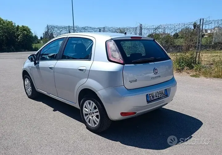 Fiat Punto 2014 photo 3