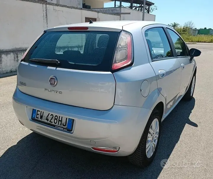 Fiat Punto 2014 photo 4