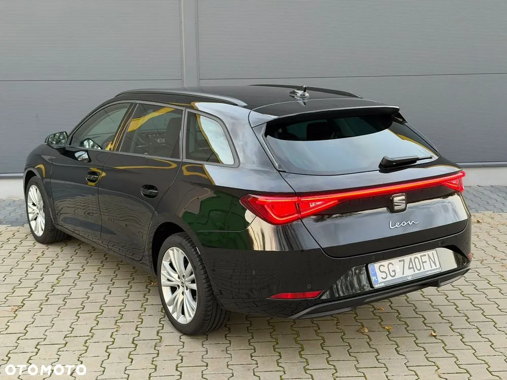 Seat Leon 2023 photo 4