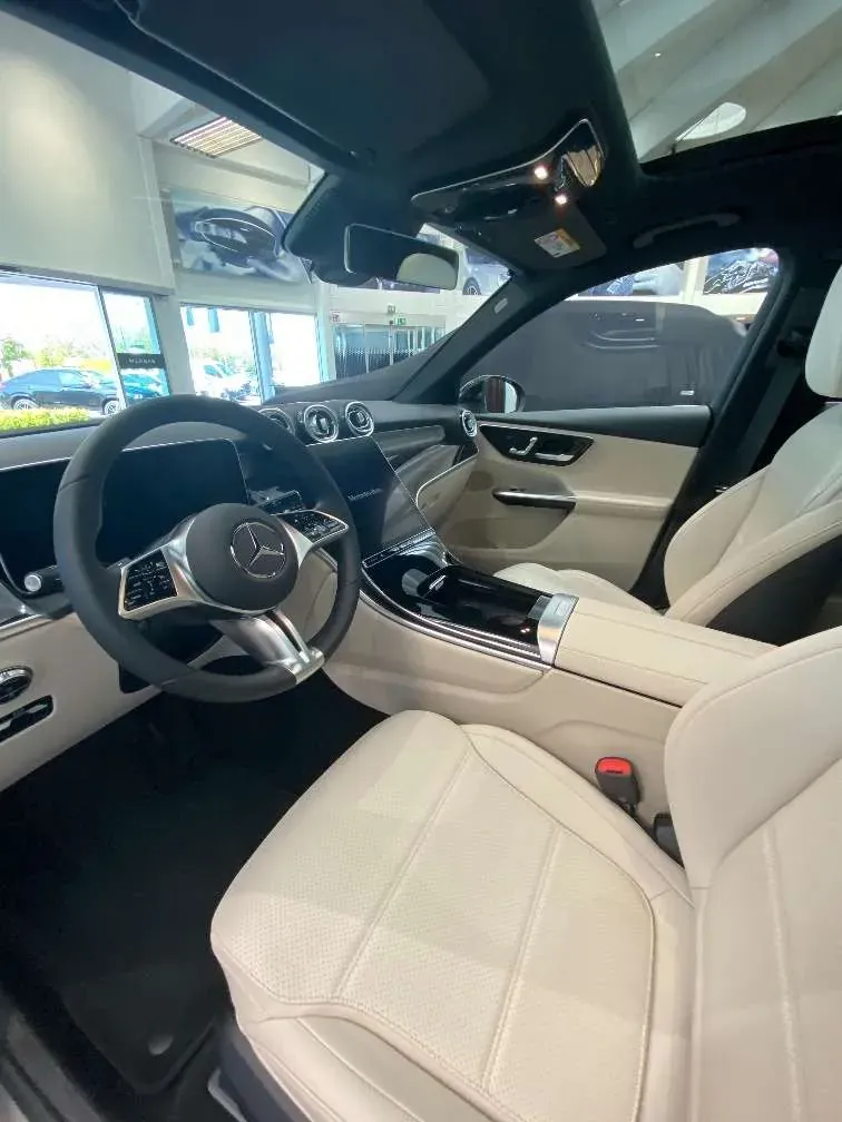 Mercedes-Benz Glc-Class 2023 photo 3