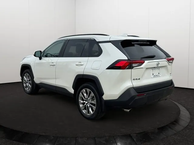 Toyota Rav4 2022 photo 4