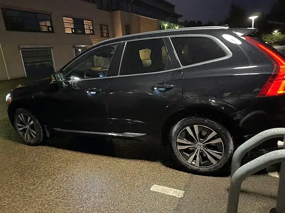 Volvo Xc60 2022 photo 4