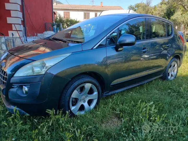 Peugeot 3008 2010 photo 3