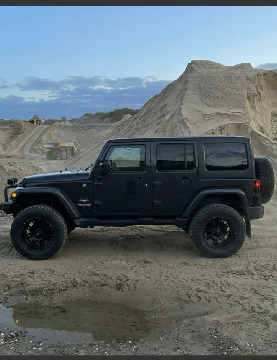 Ford Wrangler 2017 photo 4