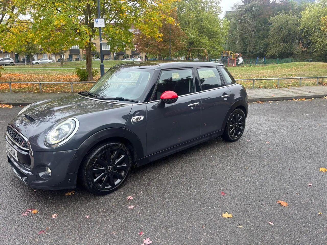 Mini Hatch 2019 photo 2