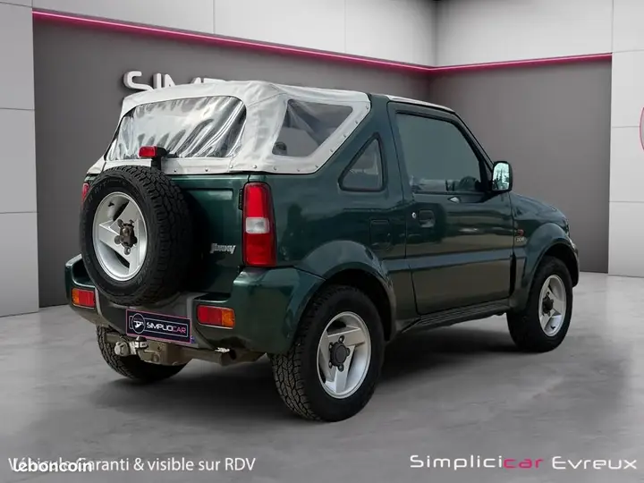 Suzuki Jimny 2005 photo 3