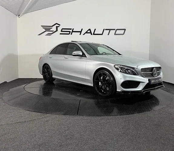 Mercedes-Benz C300 2016 photo 4