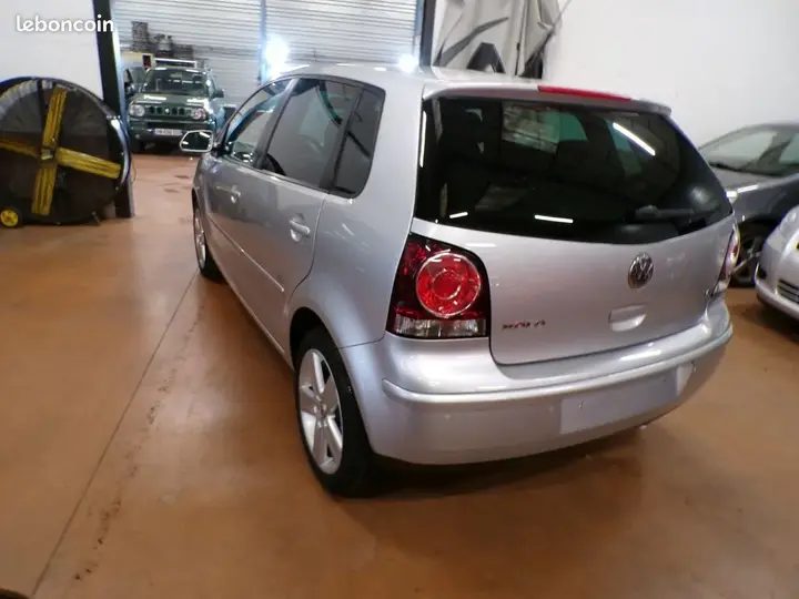 Volkswagen Polo 2009 photo 3