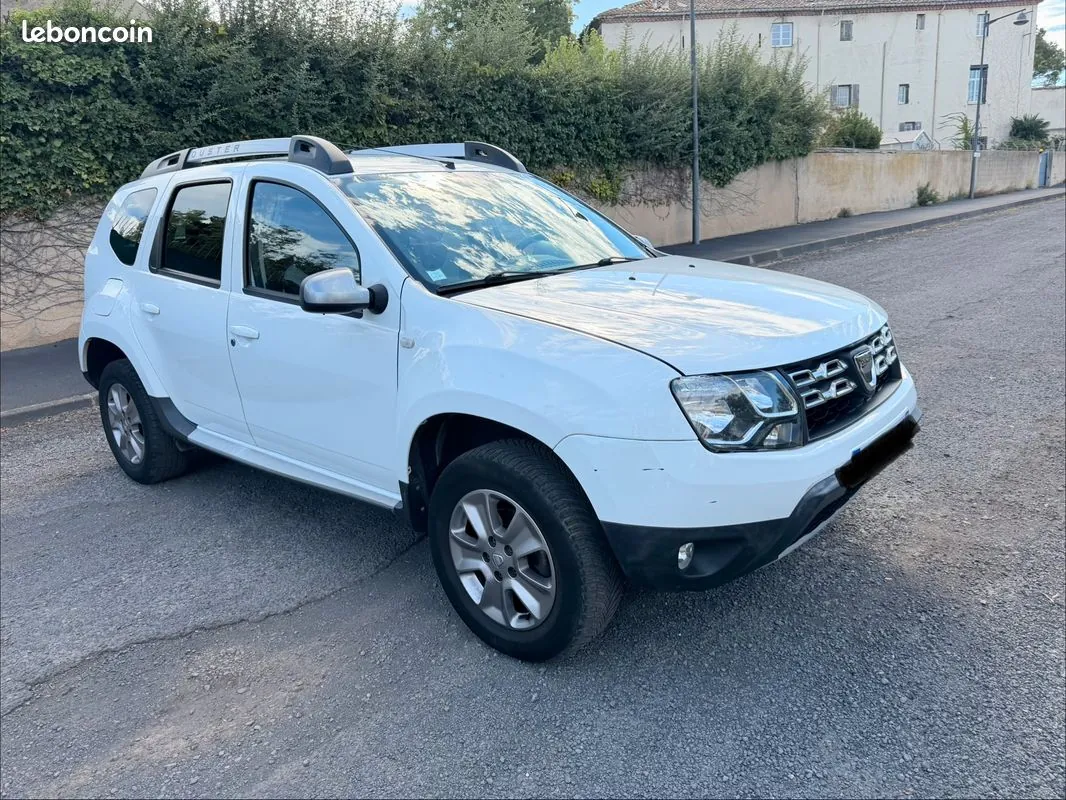 Dacia Duster 2016 photo 2